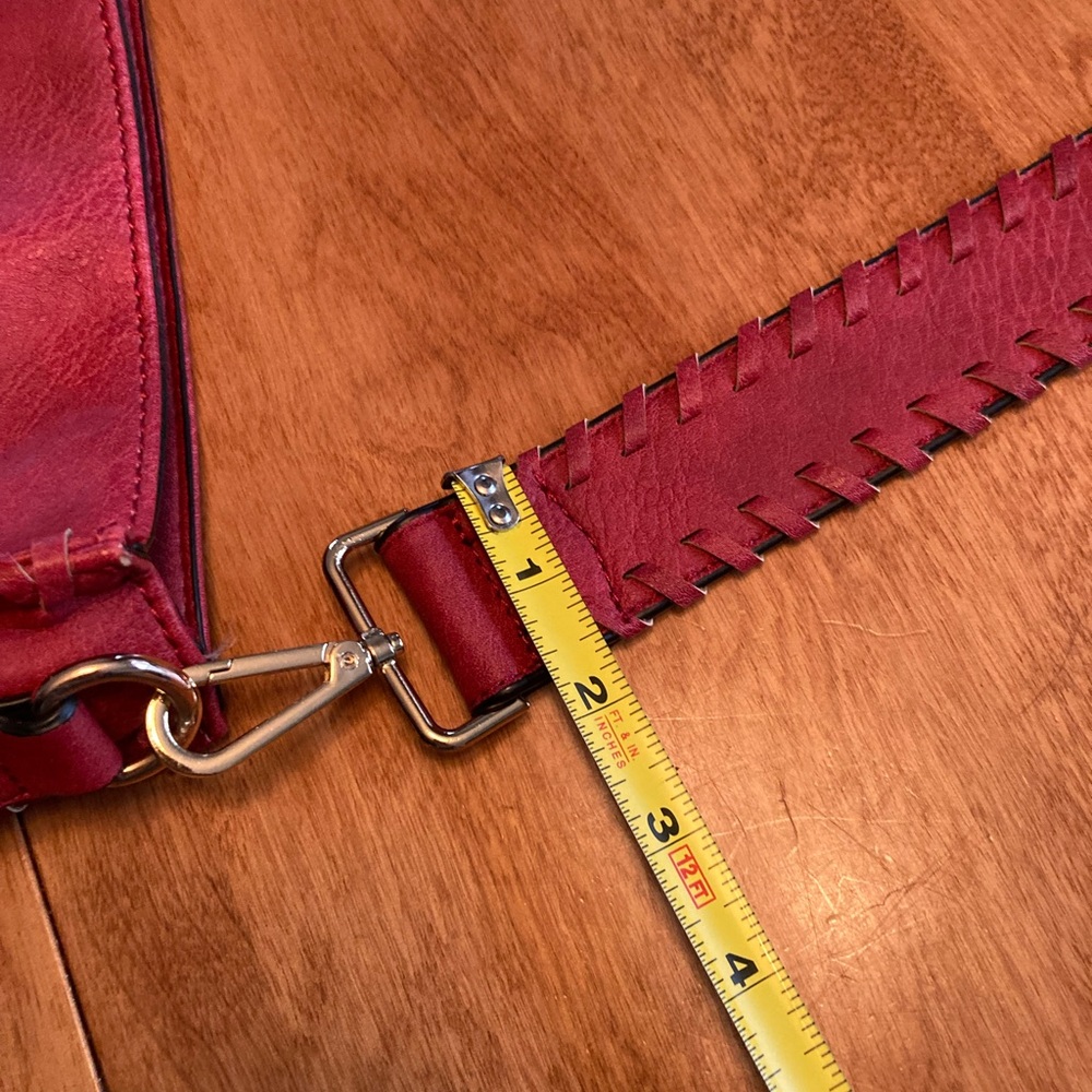 Isabelle Red Leather Shoulder Bag. Lots of Zippered hiding places. - Picture 10 of 10